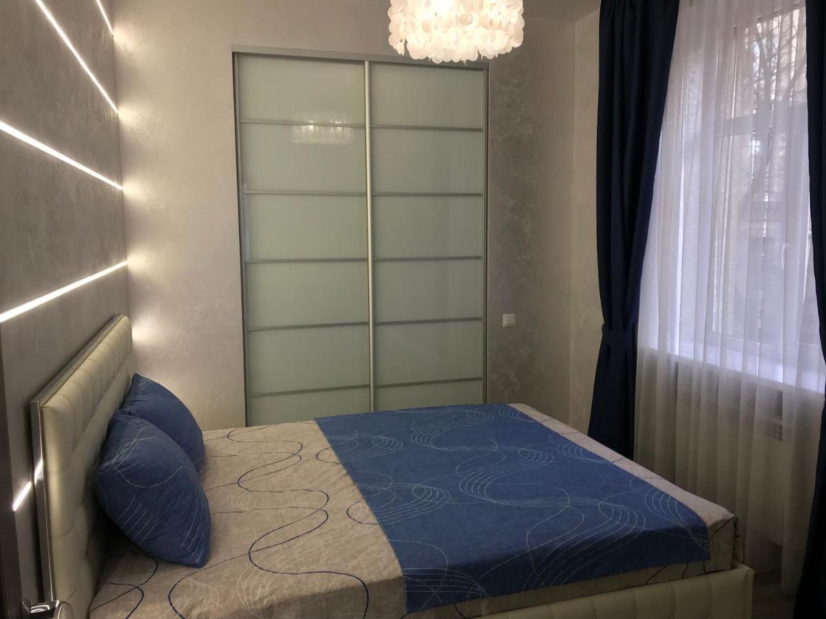New Luxury In The Center On Konstitution Square Apartment Kharkiv