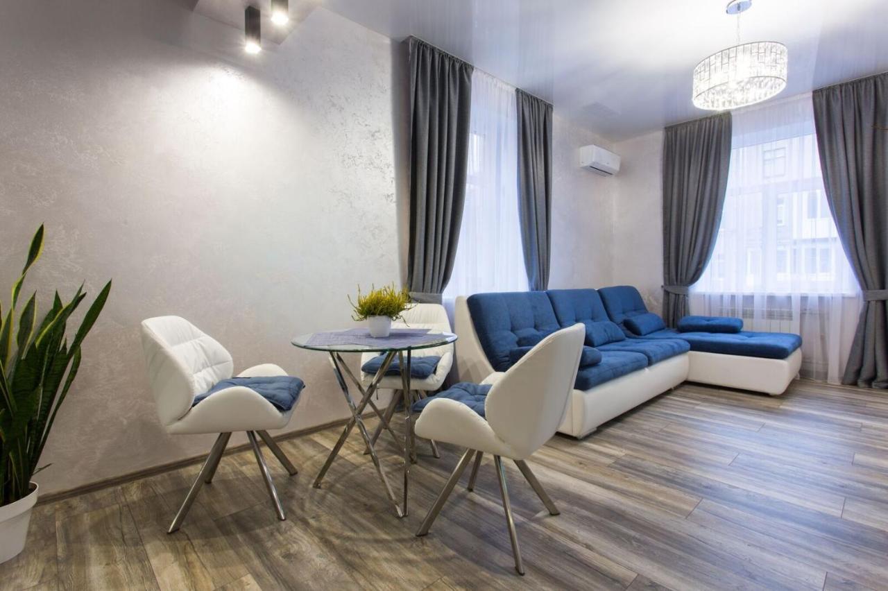 New Luxury In The Center On Konstitution Square Apartment
