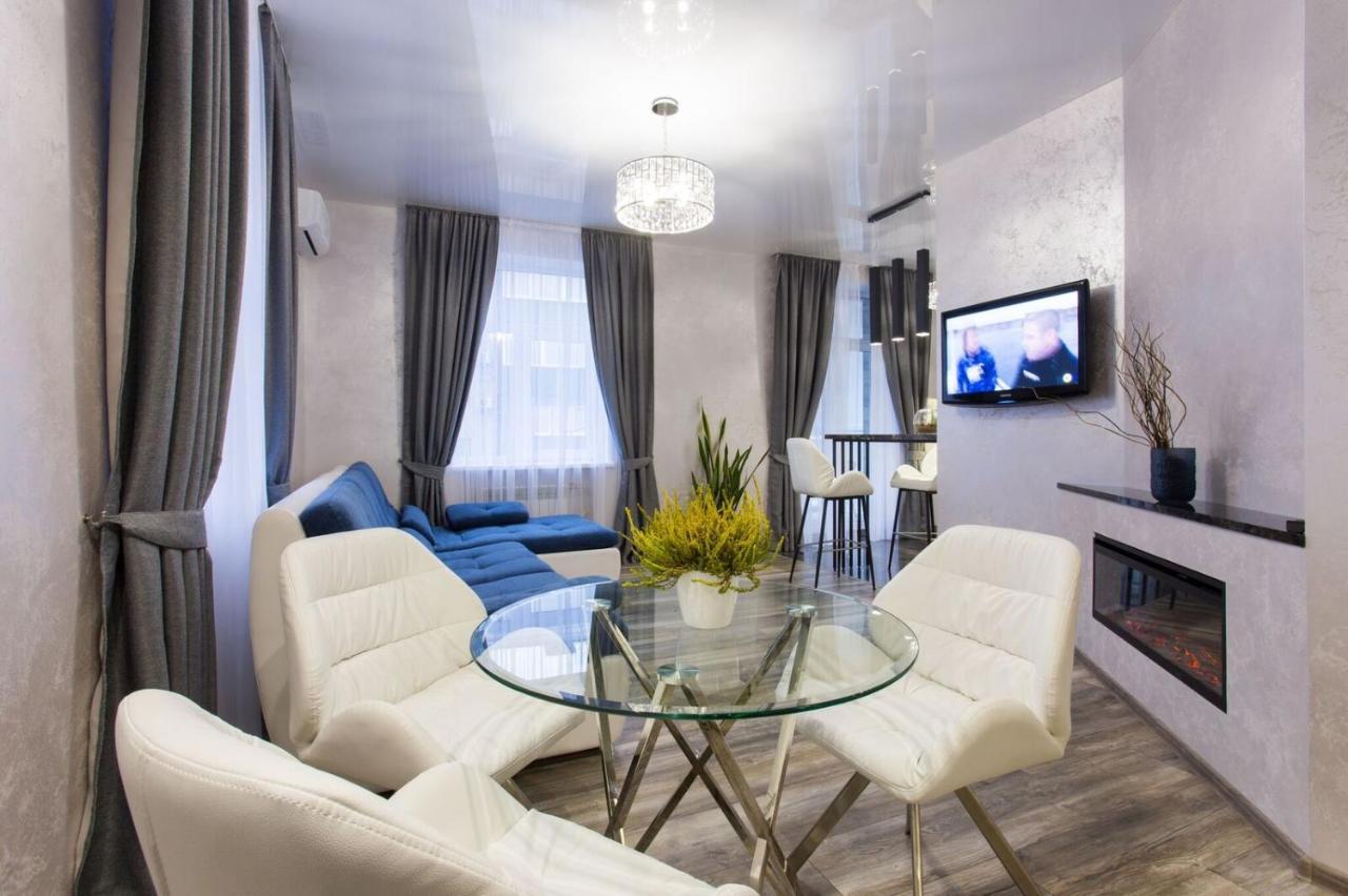 New Luxury In The Center On Konstitution Square * Kharkiv
